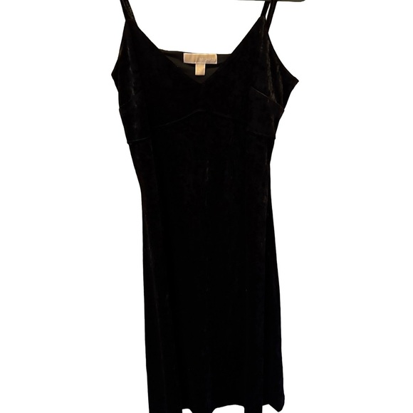 🖤 Michael Kors Black Crushed Velvet Slip Dress - Tagged Large (Fits S/M) 🖤 - Picture 4 of 10
